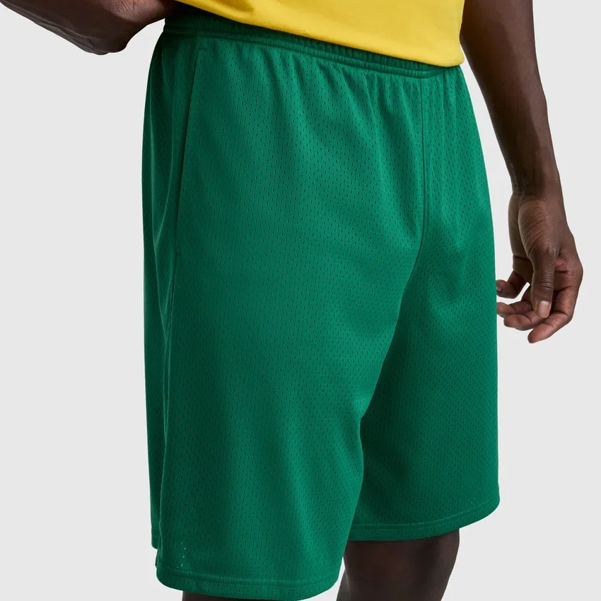 Pantaloni scurți clasici din plasă de 9", cu C Logo