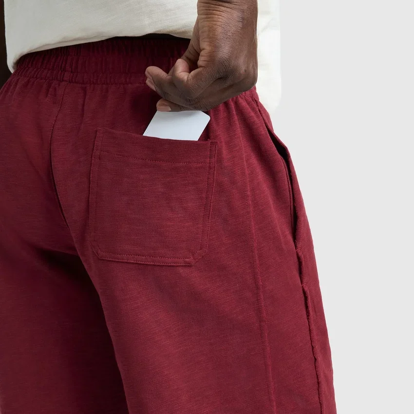 Pantaloni scurți de 9" în stil retro modern, spălați, cu C Logo