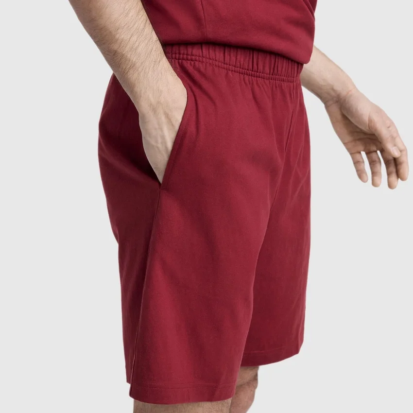 Pantaloni scurți ușori de relaxare de 9", cu logo C brodat